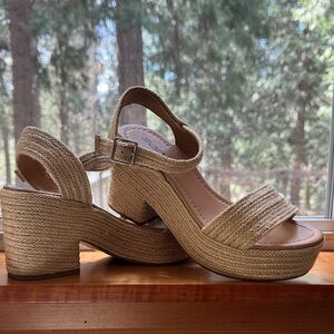 Soda Beige Wedges